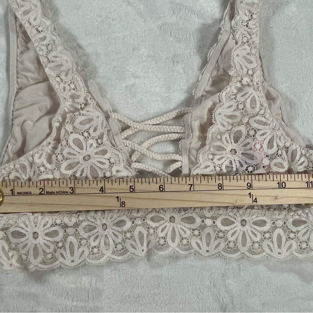 Victoria’s Secret Braided Plunge Strappy Lace-Up Bralette size Small - Picture 3 of 4
